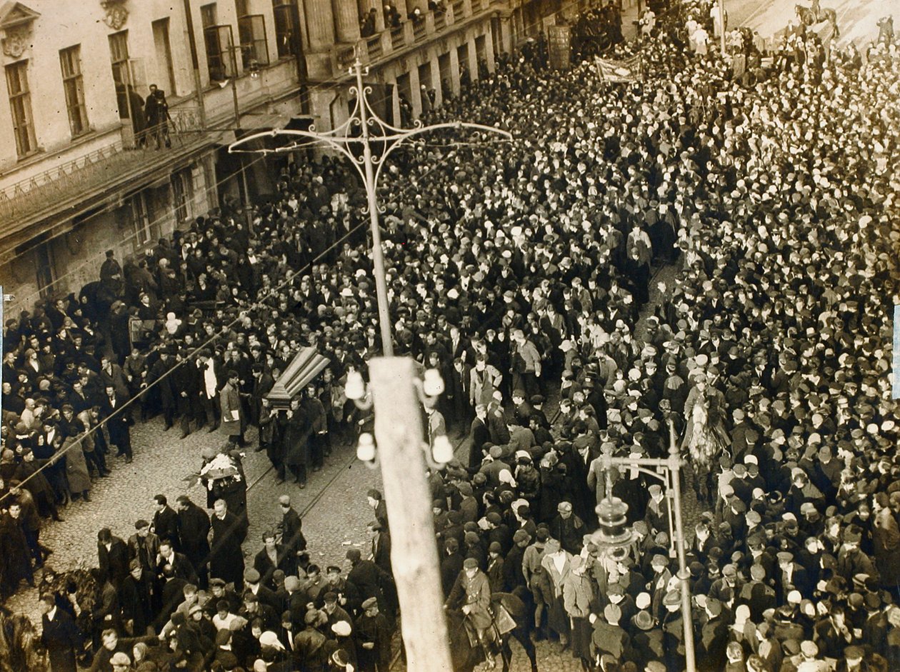 Procissão fúnebre do poeta Valery Bryusov, Moscou, URSS, 12 de outubro de 1924 de Unbekannt