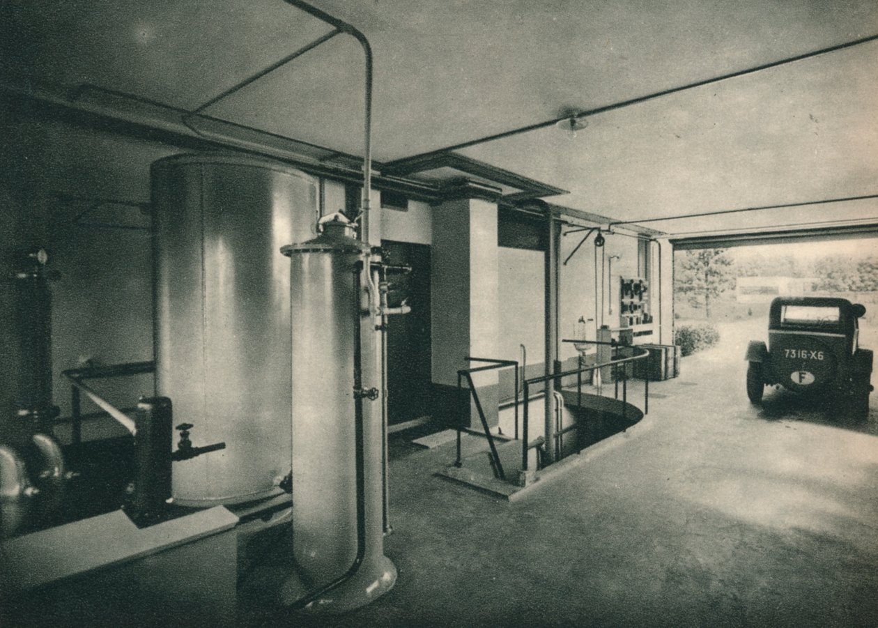 Garagem de uma casa particular em Garches, perto de Paris. Arquitetos, Le Corbusier e Pierre Jeanneret, 1 de Unbekannt