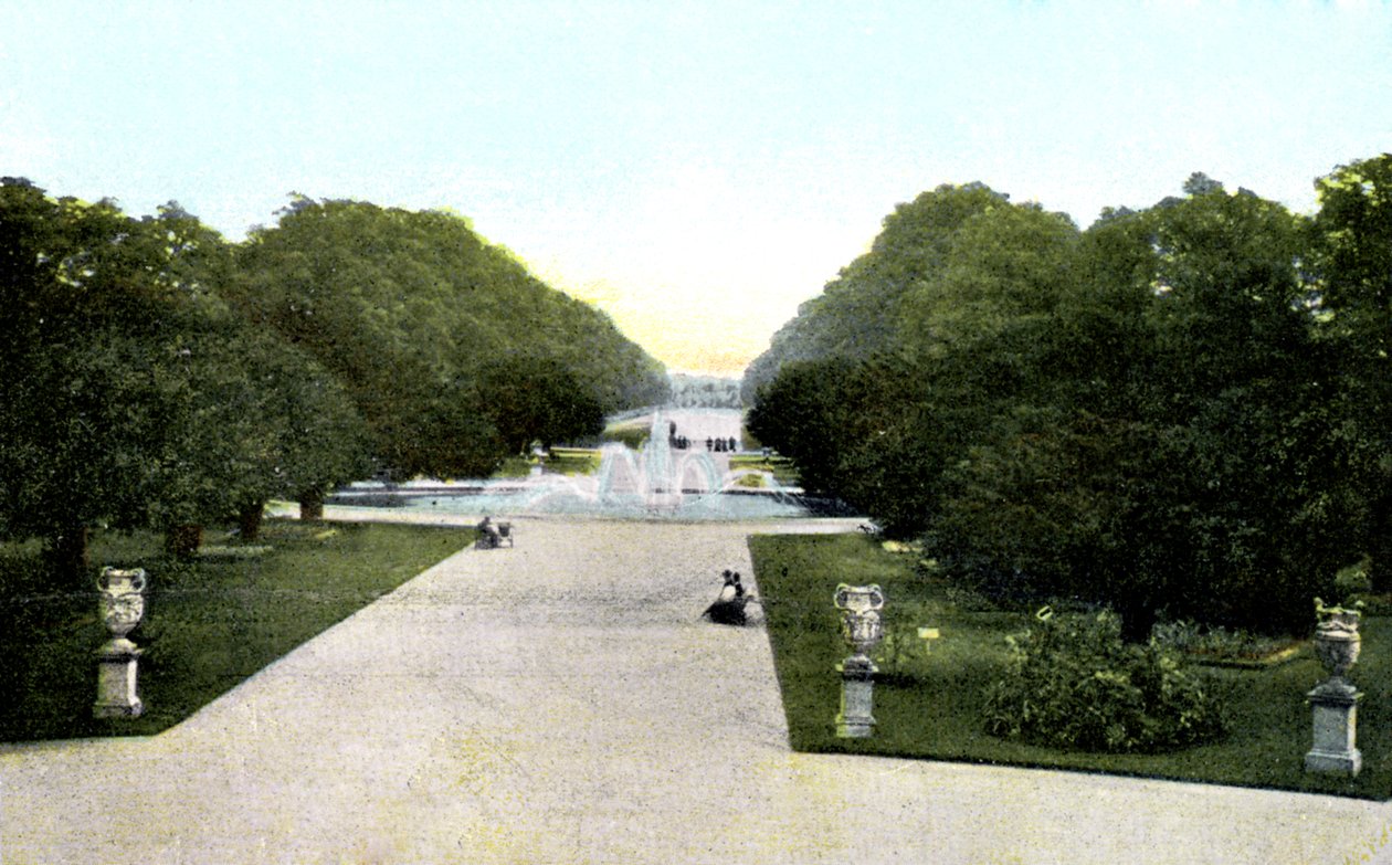 Jardins do palácio de Hampton Court, Londres, século XX. de Unbekannt