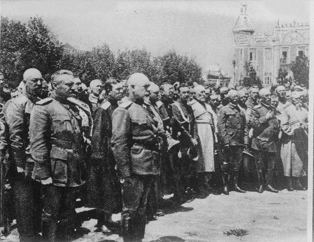 General Anton Denikin com seus funcionários de Unbekannt