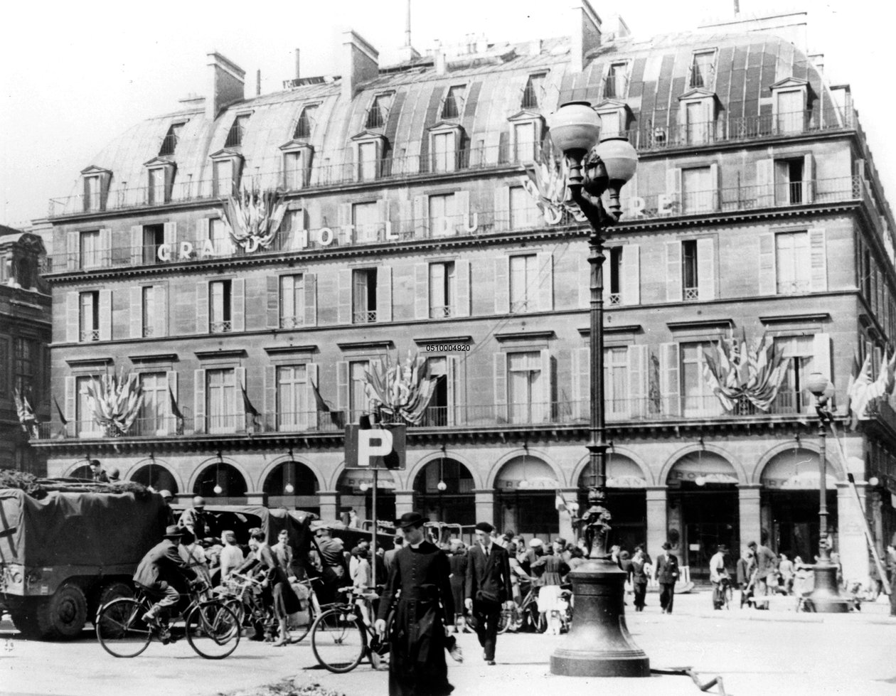 General Leclercs tropas francesas no centro de Paris, agosto de 1944 de Unbekannt
