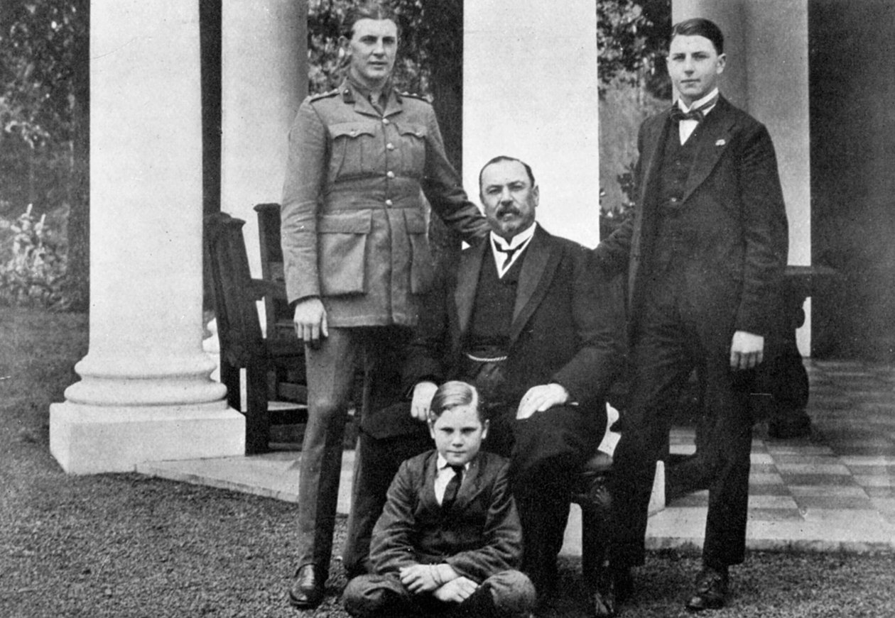 General Louis Botha e seus filhos, c1918, c1920 de Unbekannt