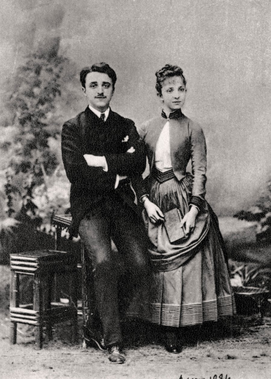 Georges e Jeanne Hugo, netos do romancista francês Victor Hugo, 1884 de Unbekannt