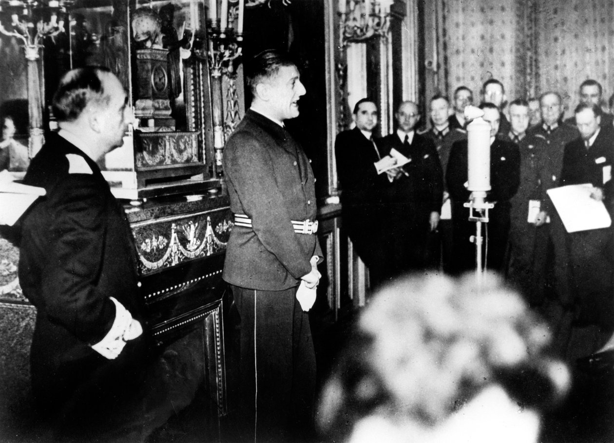 Embaixador da Alemanha em Vichy França, Otto Abetz, em conferência de imprensa, 15 de dezembro de 1940 de Unbekannt