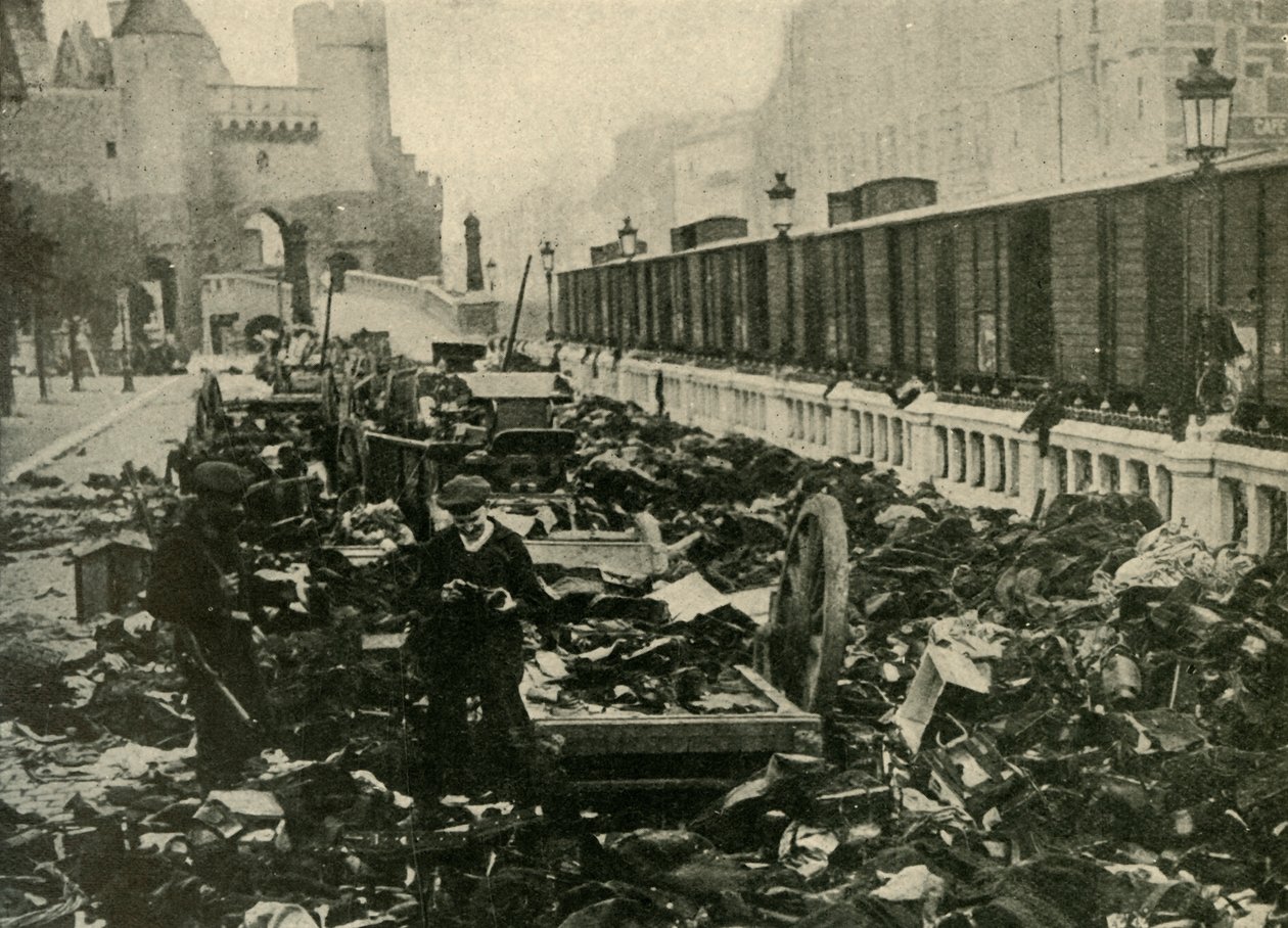 Marinheiros alemães em Antuérpia, Bélgica, Primeira Guerra Mundial, 1914, c1920. de Unbekannt