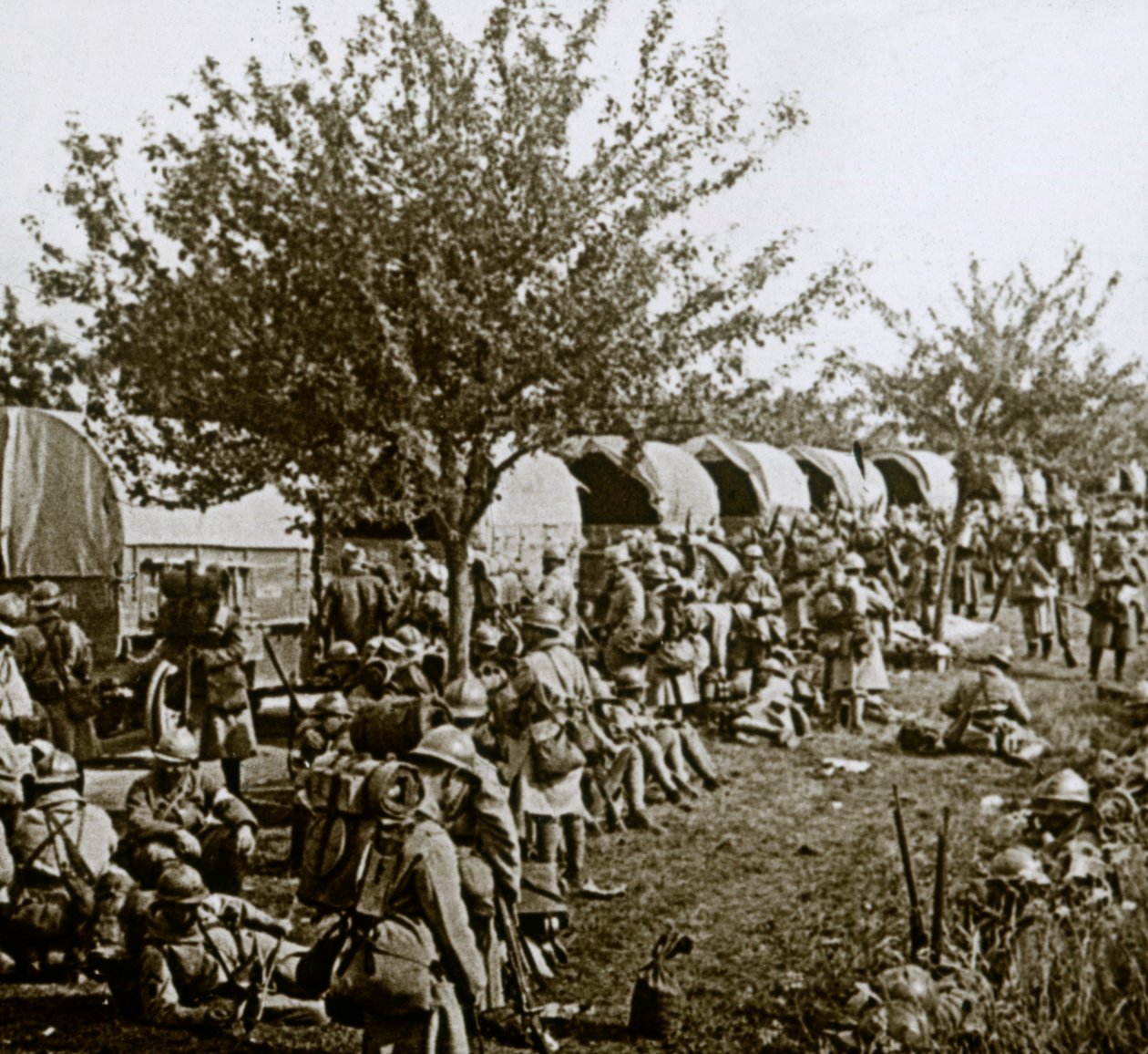Subindo a linha para Verdun, norte da França, c1914-c1918 de Unbekannt