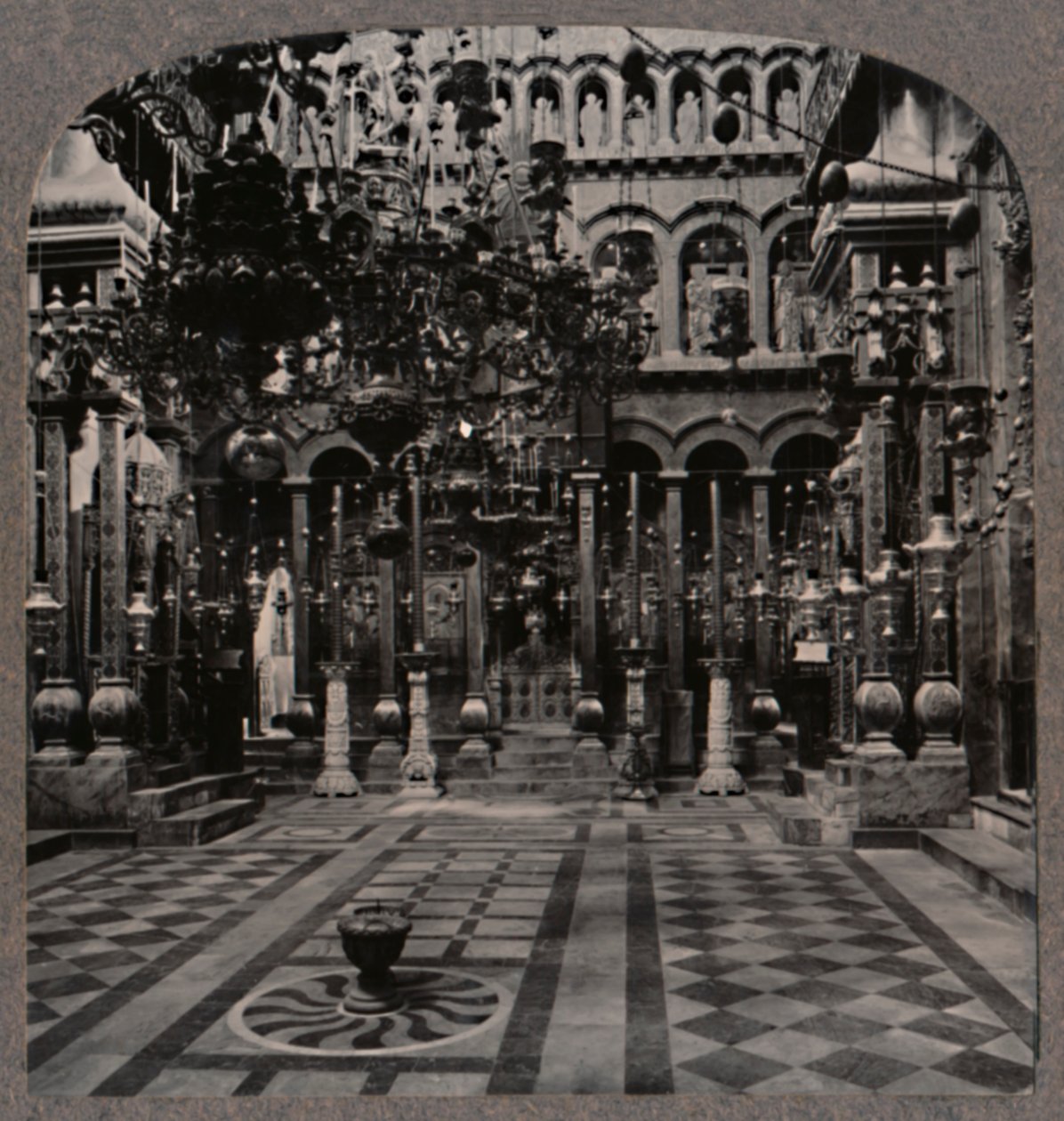 Catedral grega na igreja sagrada sepultura, Jerusalém, c1900 de Unbekannt