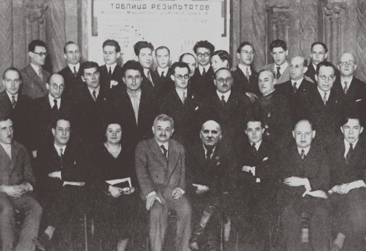 Retrato de grupo dos participantes do Segundo Torneio Internacional de Xadrez, Moscou 1935, 1935 de Unbekannt