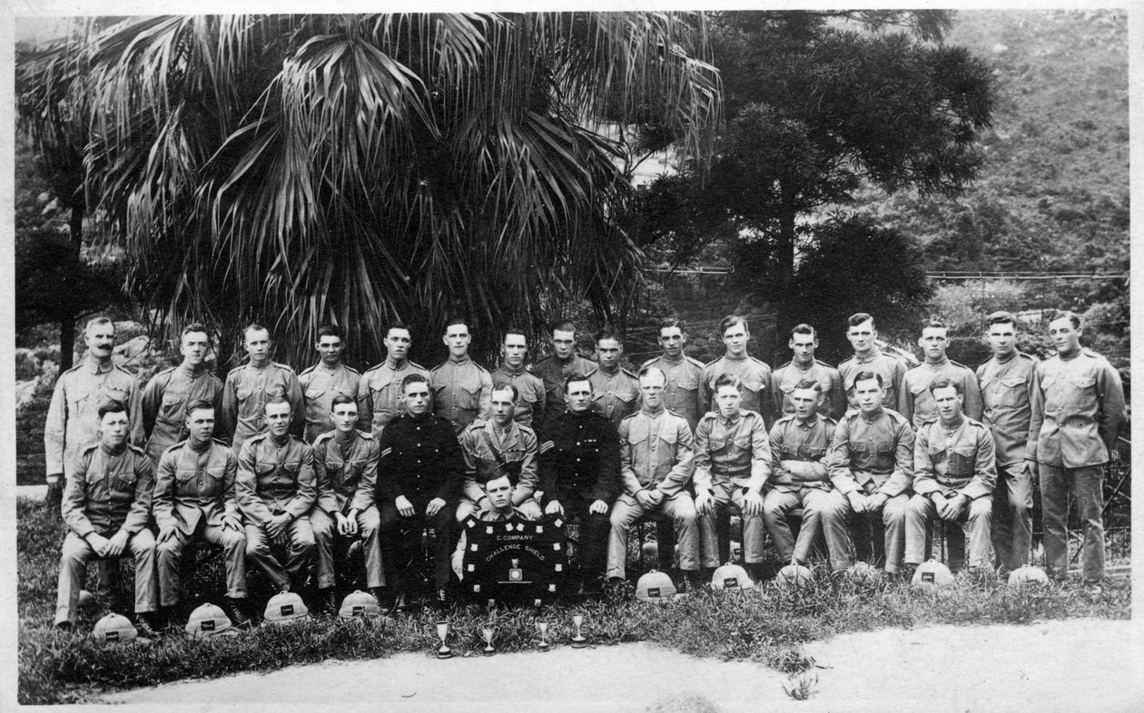 Retrato de grupo da Companhia C, 2º Batalhão do Regimento dos Reis, Iraque, 1926 de Unbekannt