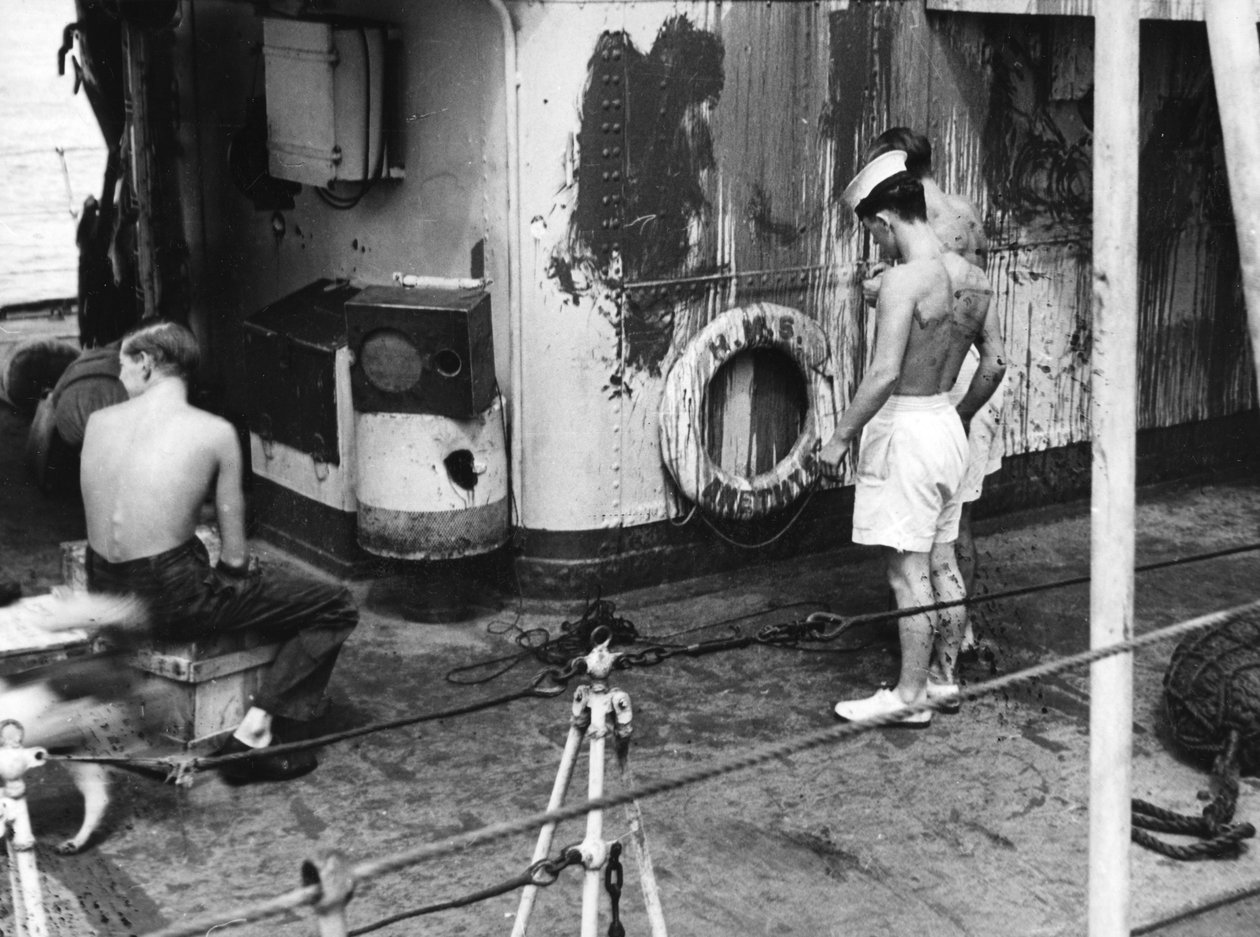 Ametista HMS, após ação no rio Yangtze, 20 de abril de 1949 de Unbekannt