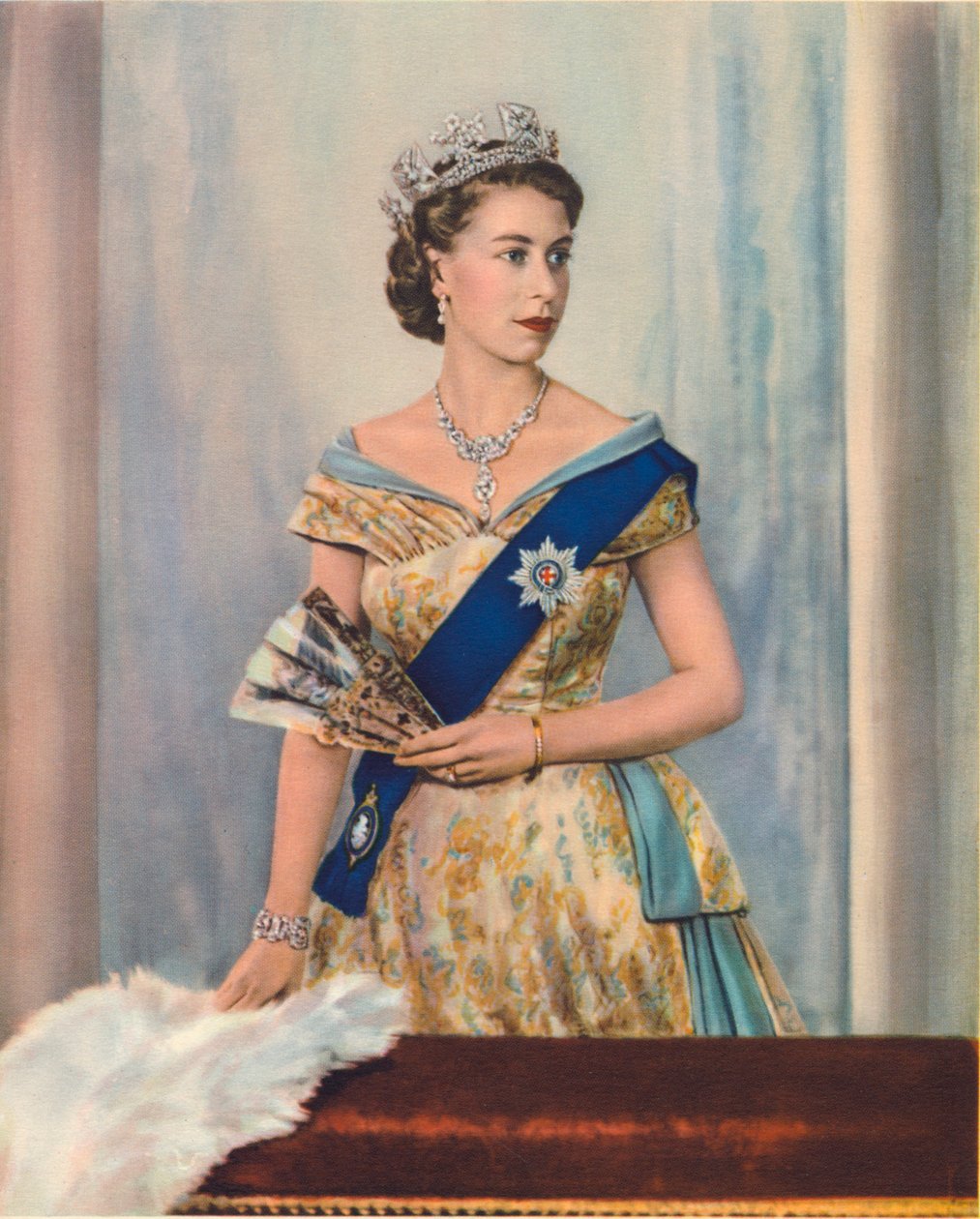 Sua Majestade a Rainha Elizabeth II, c1953 de Unbekannt