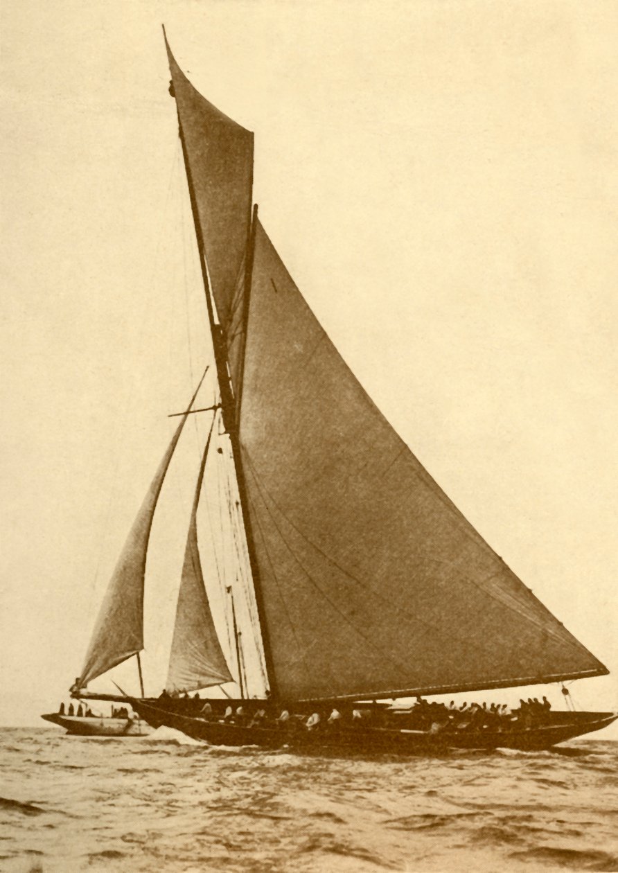 Sua Majestys Yacht Britannia, c1930. de Unbekannt