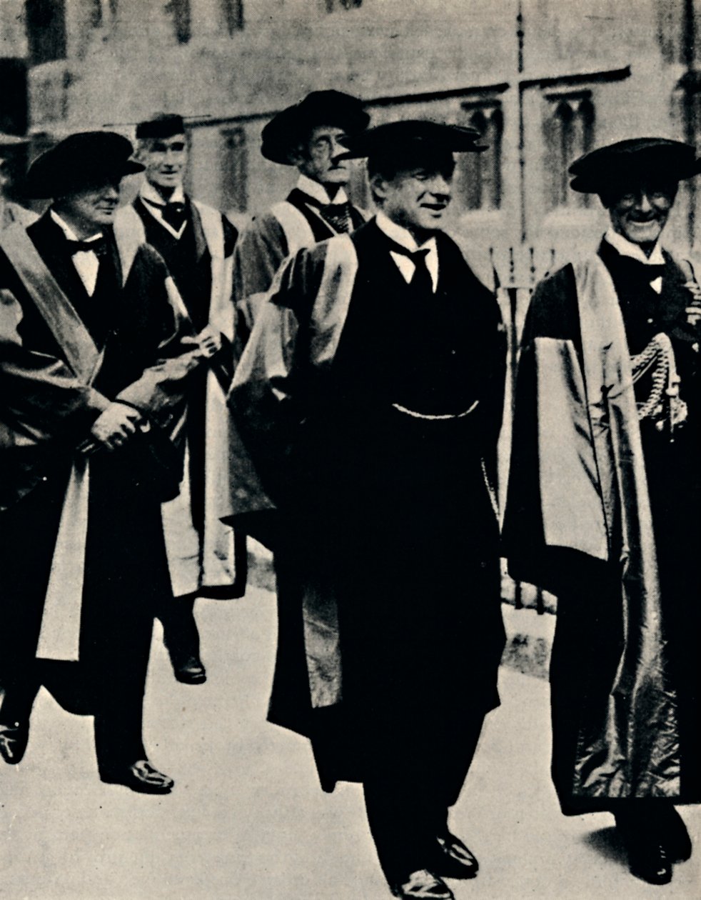 Diploma honorário em Oxford, 1925, 1945. de Unbekannt