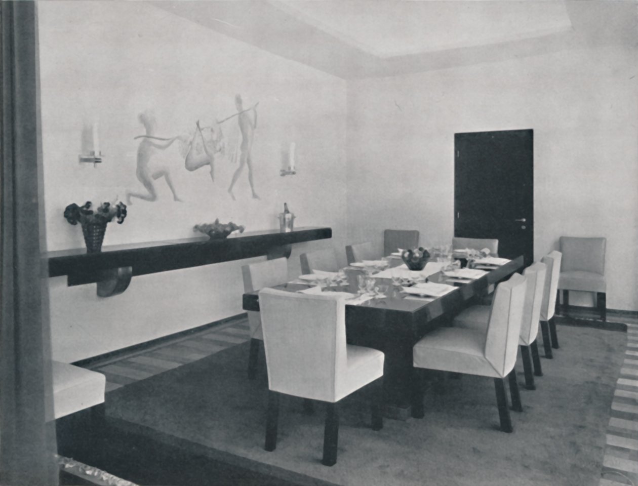 Casa em Bucareste por Rudolf Frankel - The dining room, 1942 de Unbekannt