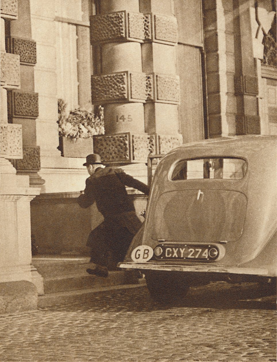 Apressando-se para Casa - O Duque de York - 4 de dezembro de 1936 1937 de Unbekannt