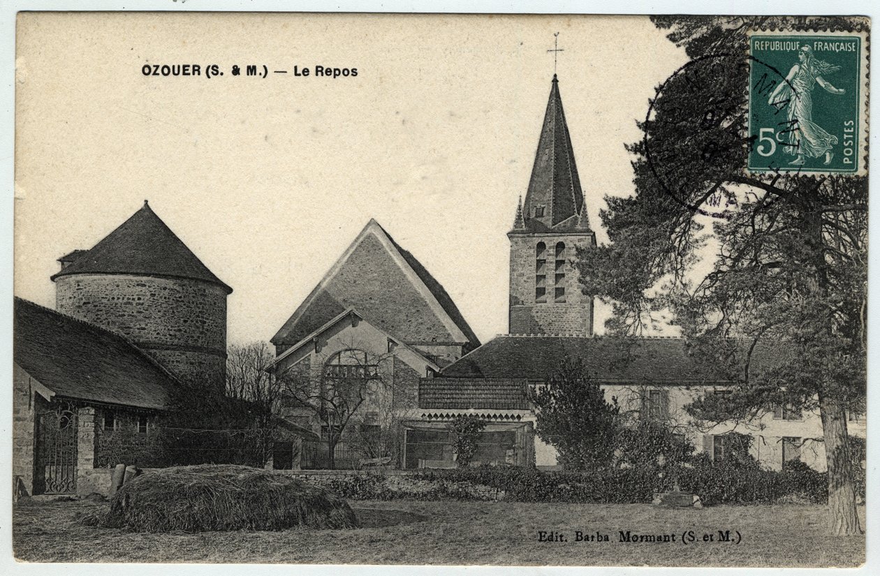 Ile de France, Seine et Marne (77), Ozouer le Repos (Ozouer-le-Repos): vista exterior da igreja de Saint Aubin (Saint-Aubin) - Cartão postal datado de 1908 de Unbekannt
