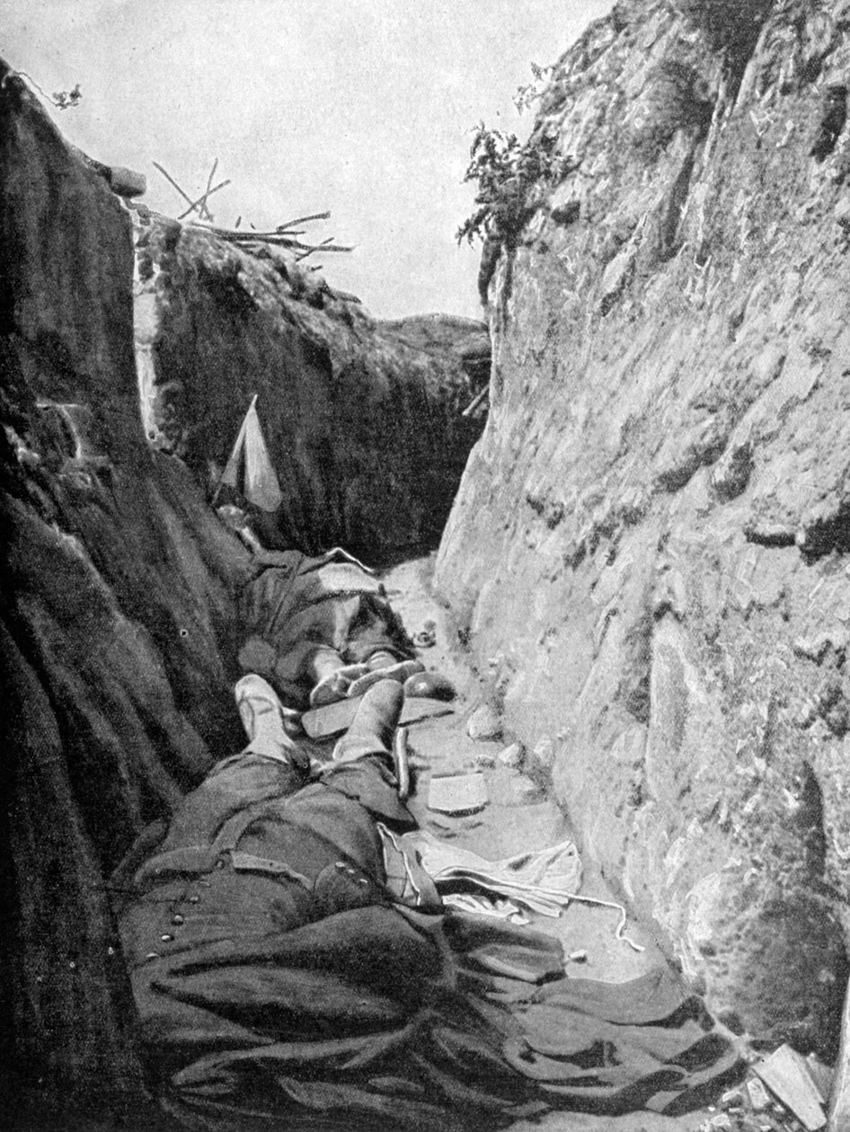 Em uma das trincheiras de Quennevières, Batalha de Champagne, 1915 de Unbekannt