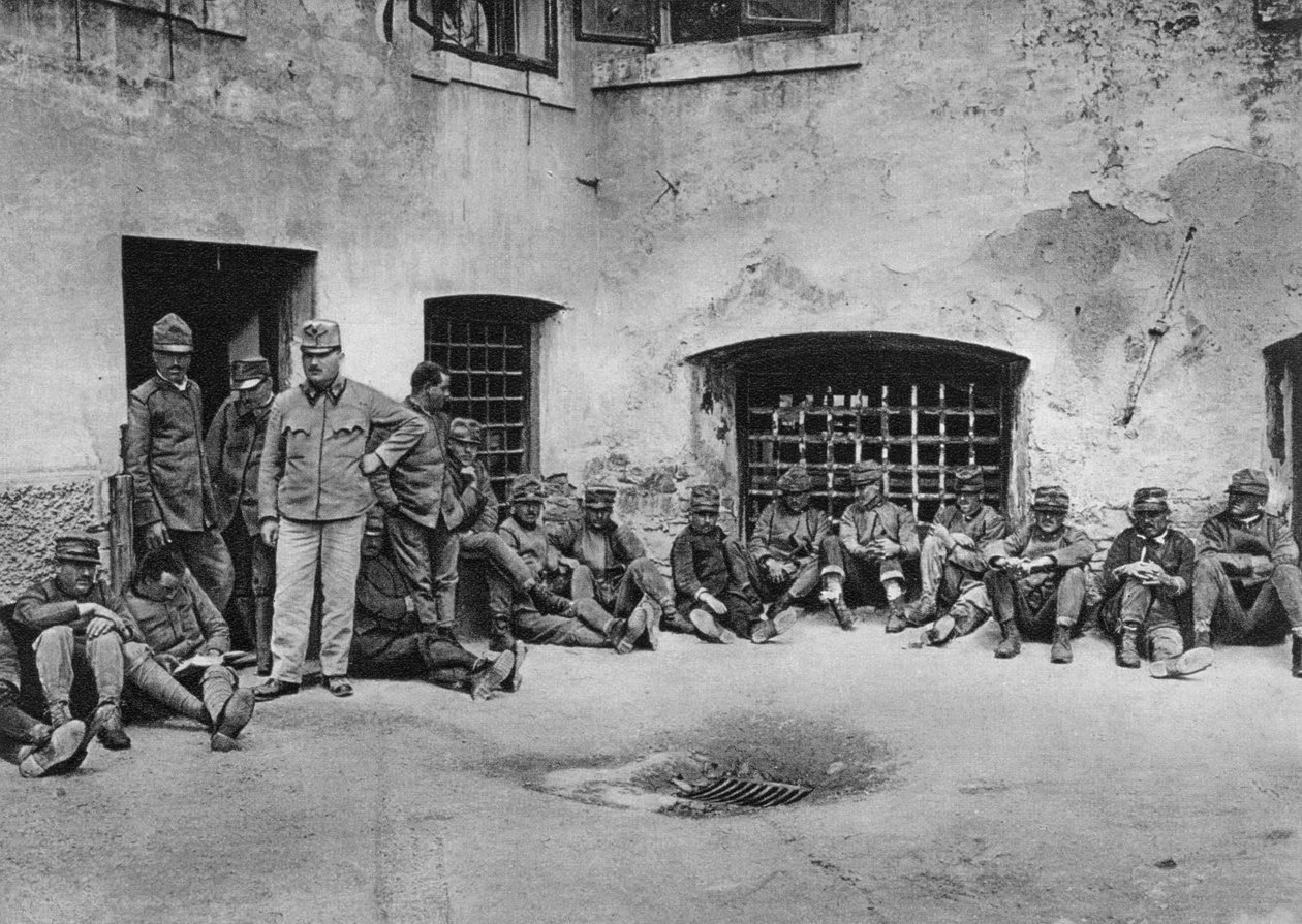 Prisioneiros italianos no Castelo de Liubliana Laibach, Primeira Guerra Mundial, 1915 de Unbekannt