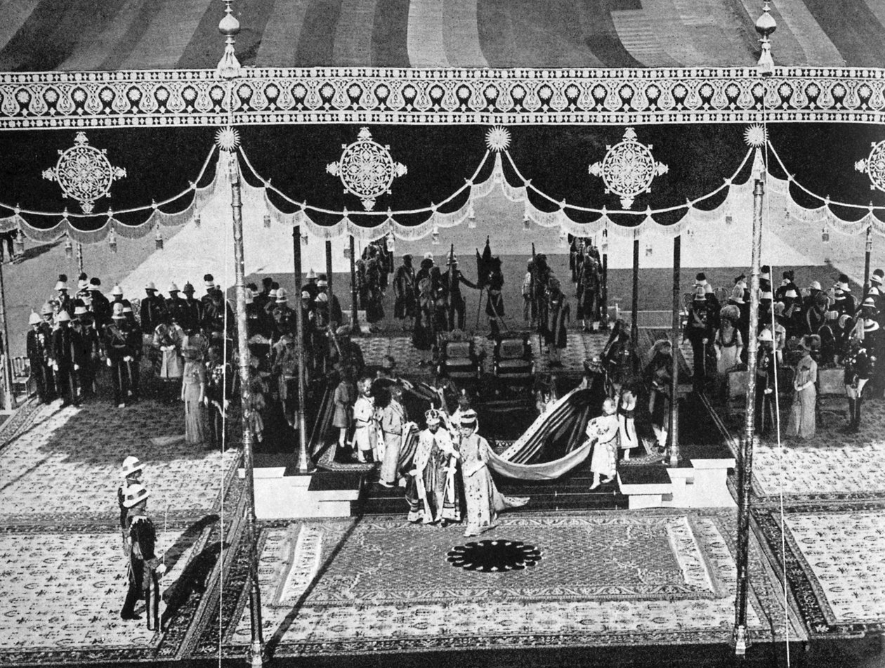 Rei George V 1865-1936 e rainha Mary 1867-1953 em Delhi Durbar, Índia, 1911 1936 de Unbekannt