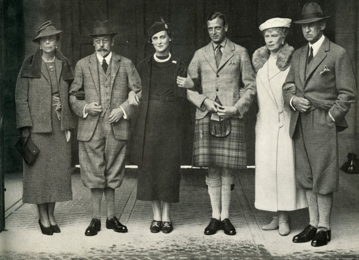 Rei George V, Rainha Maria, Príncipe George, Princesa Marina ... em Balmoral em 1934, 1951. de Unbekannt