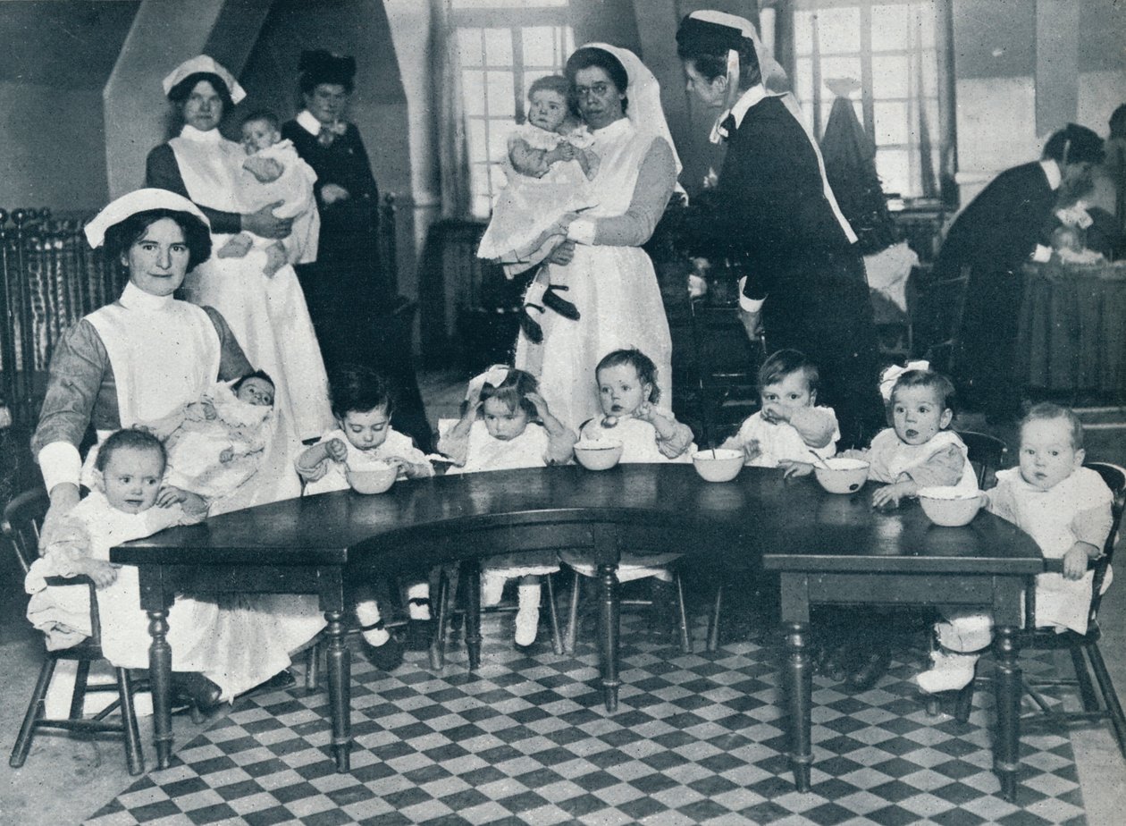 Kingsway Hall Creche para crianças com pais na guerra e mães que trabalham, 1914 de Unbekannt