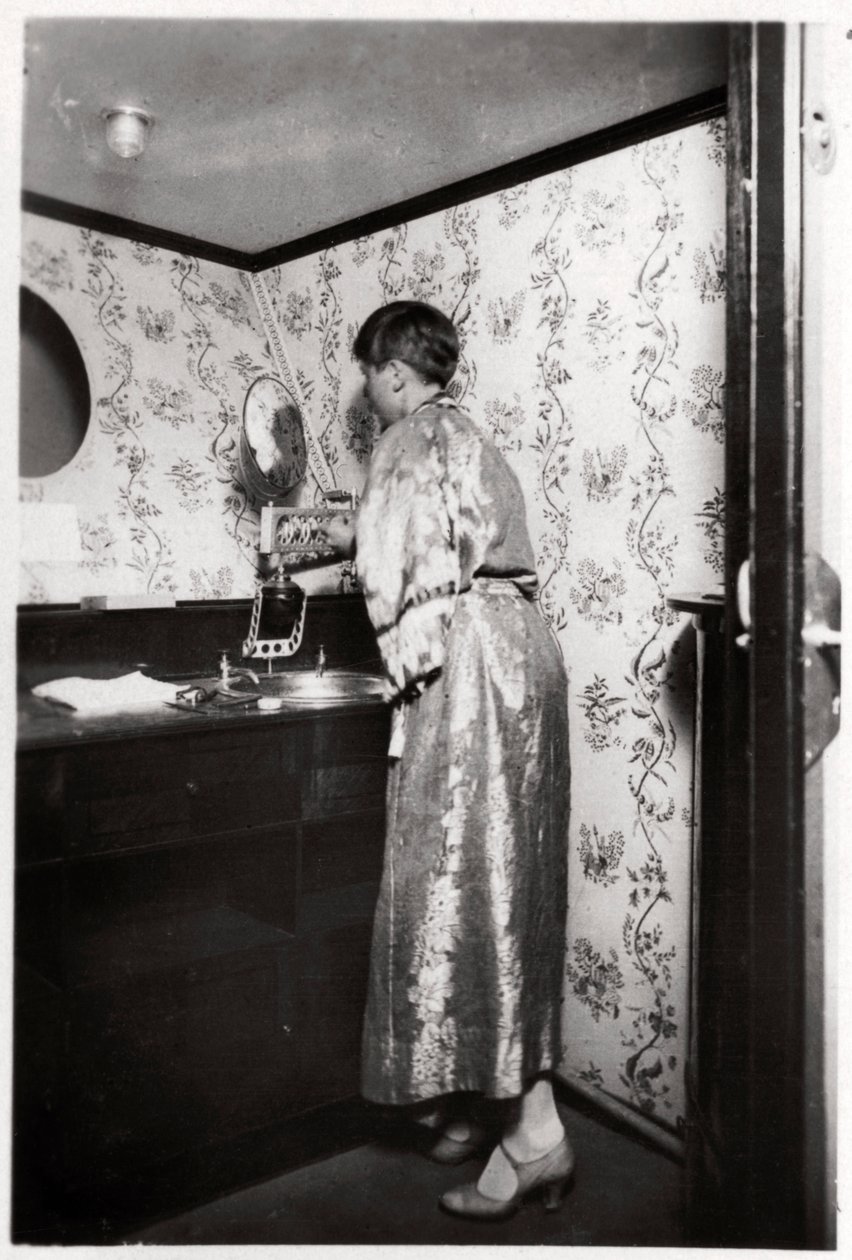 Banheiro para mulheres, Zeppelin LZ 127 Graf Zeppelin, 1933 de Unbekannt