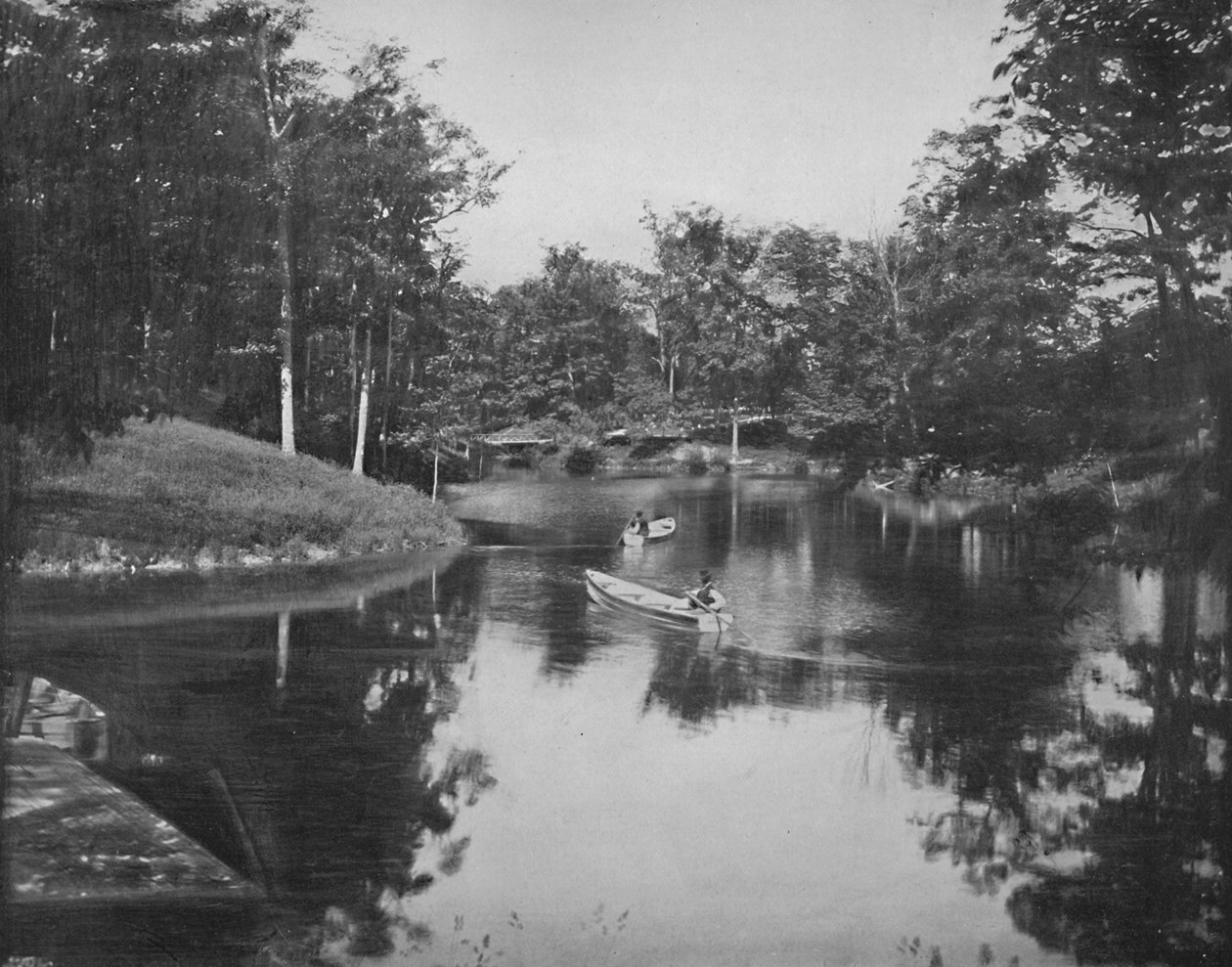 Lakelet nas terras da casa dos soldados, Milwaukee, c1897. de Unbekannt