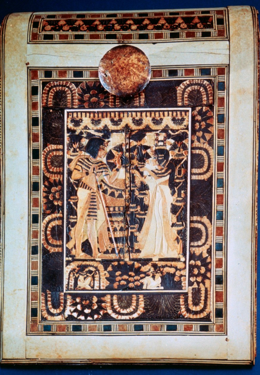 Tampa de um cofre mostrando Tutankhamon e sua esposa Ankhesenamun em um jardim, século 14 aC de Unbekannt