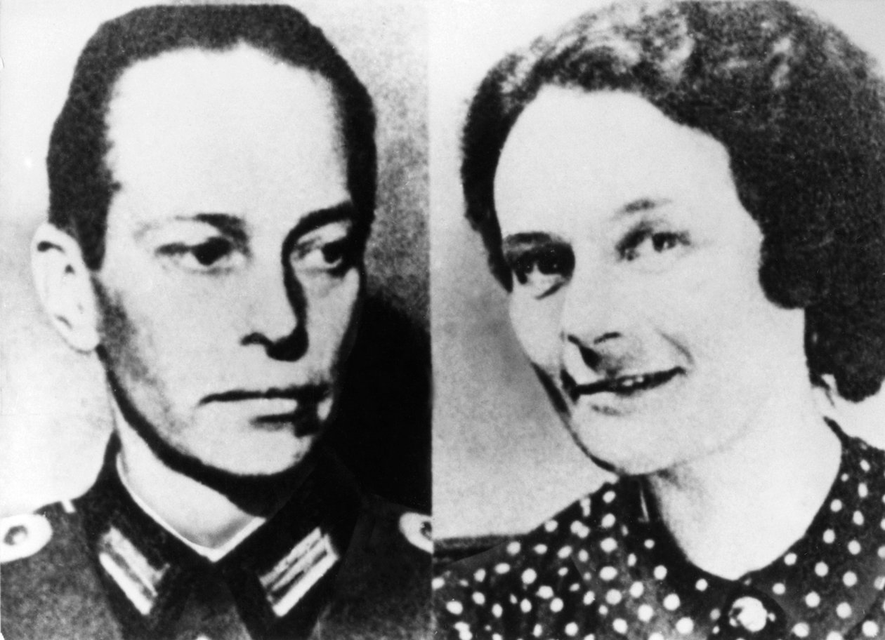 Tenente Peter Yorck von Wartenburg e sua esposa Marion, c1939-1944 de Unbekannt