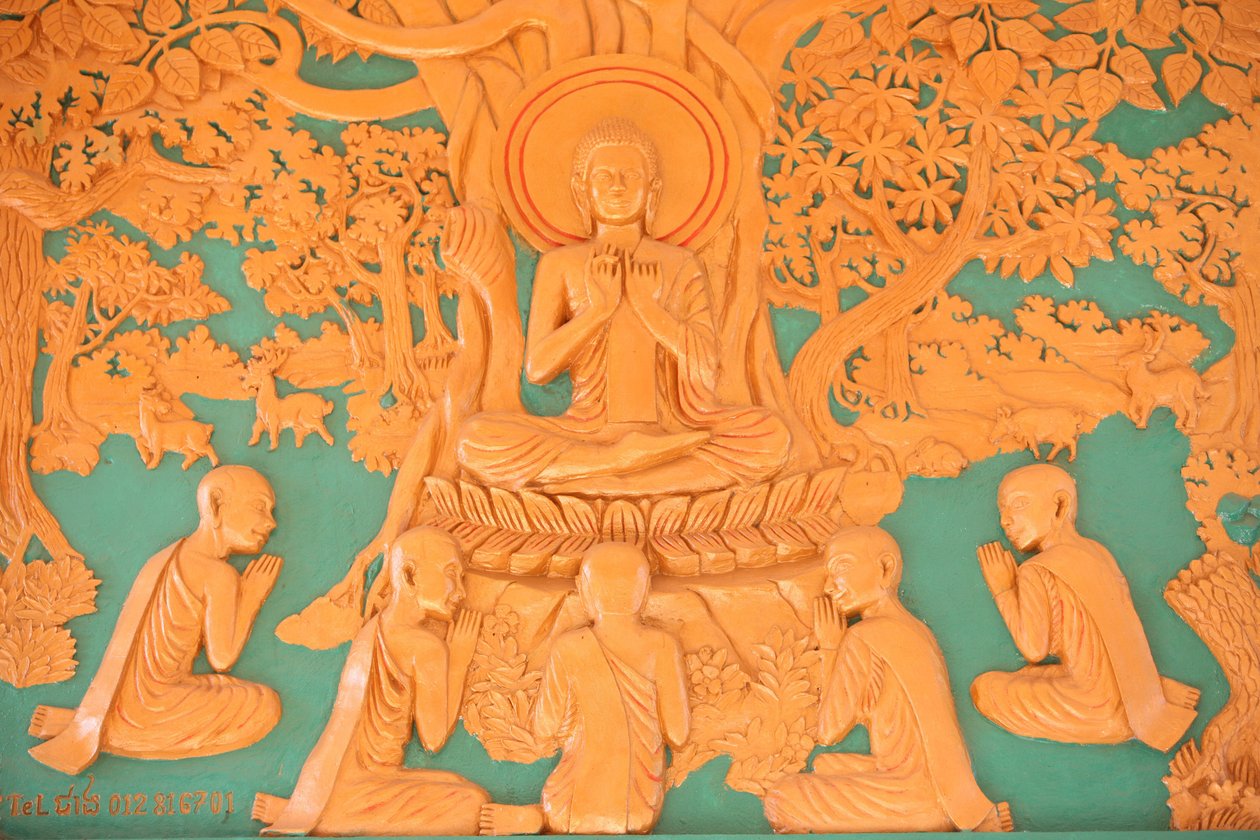 Vida de Buda. Buda com os seus 5 discípulos em Benares Phnom Penh Camboja de Unbekannt