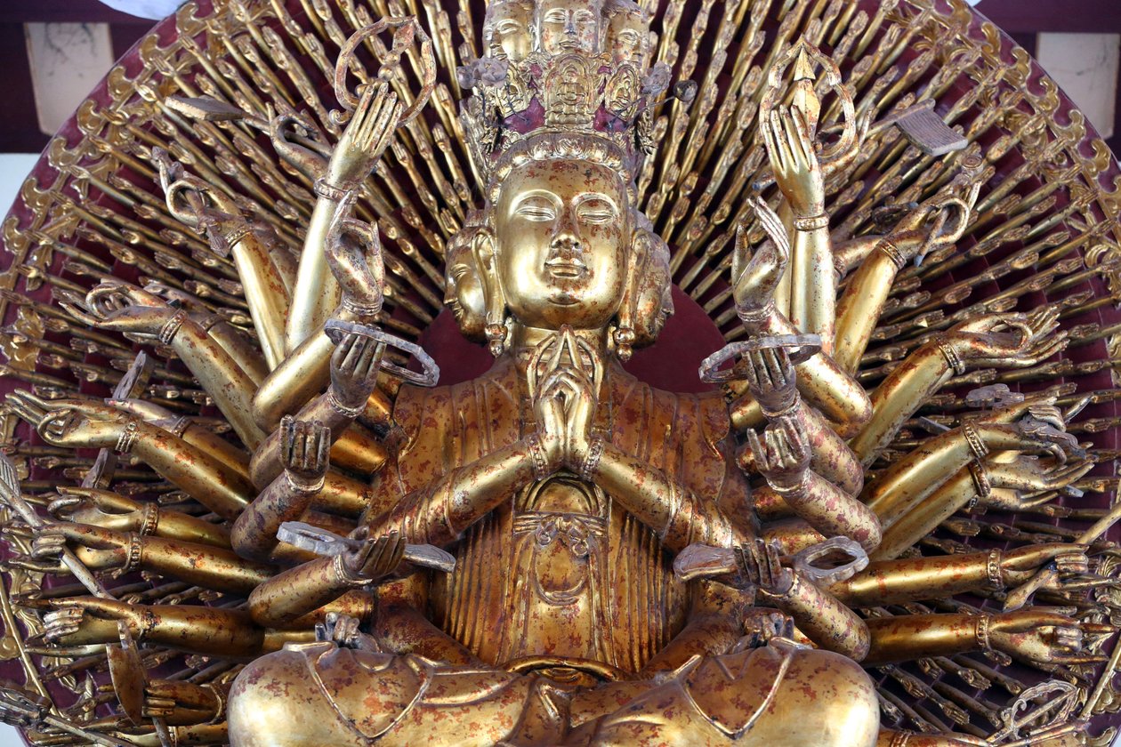 Linh Ung Buddhist pagode. Thousand-armed Avalokitesvara, o Bodissatva da Compaixão. Estátua. Danang. Vietnam de Unbekannt
