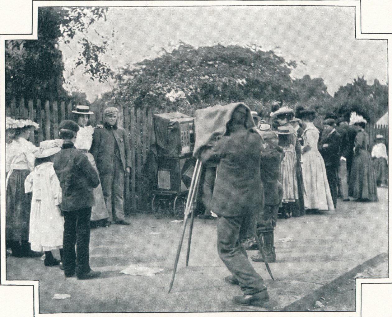 Look Pleasant, Please !, Londres, c1903 1903 de Unbekannt