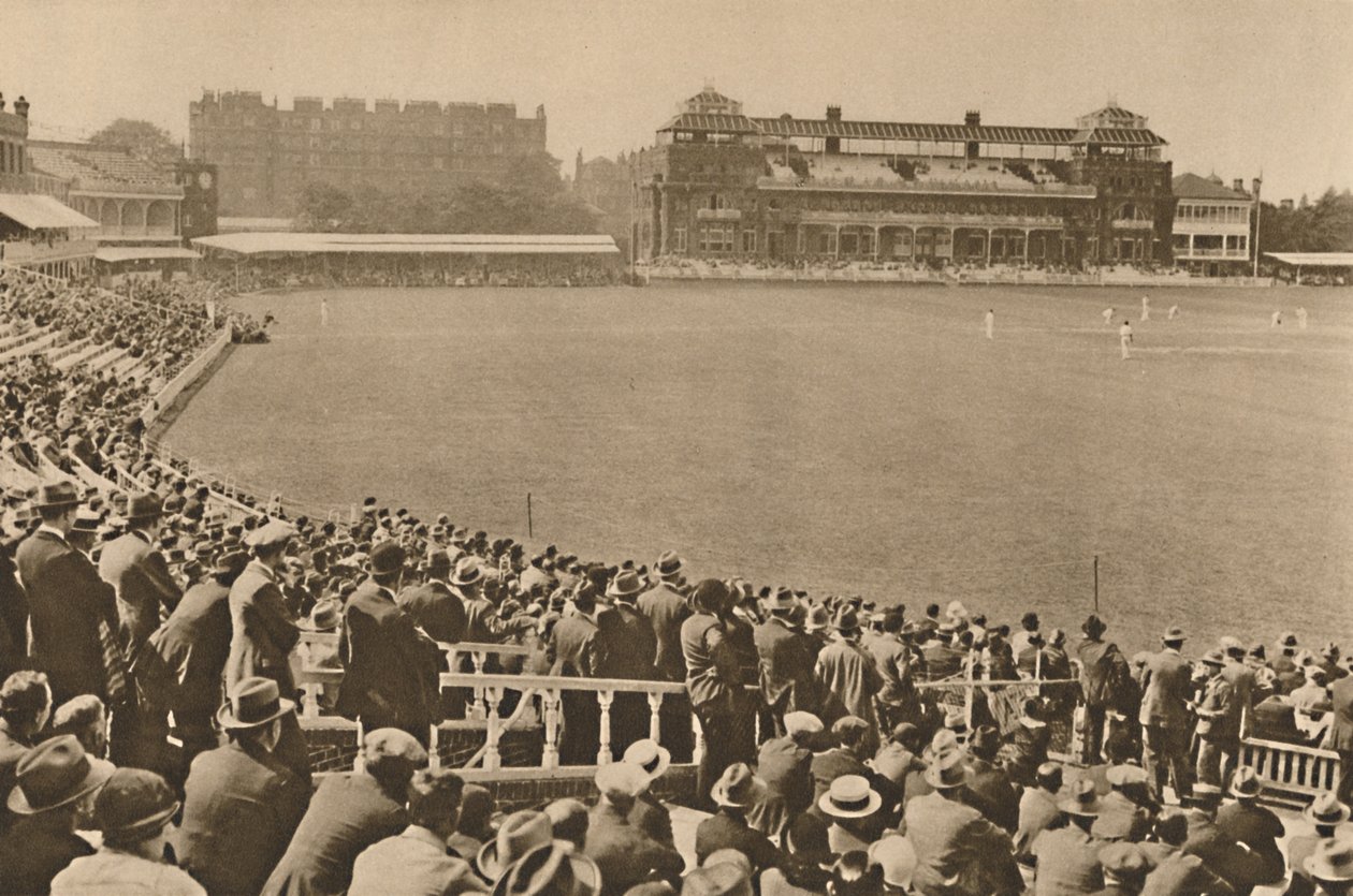 Olhando para o pavilhão do monte em senhores mundialmente famosos, c1935. de Unbekannt