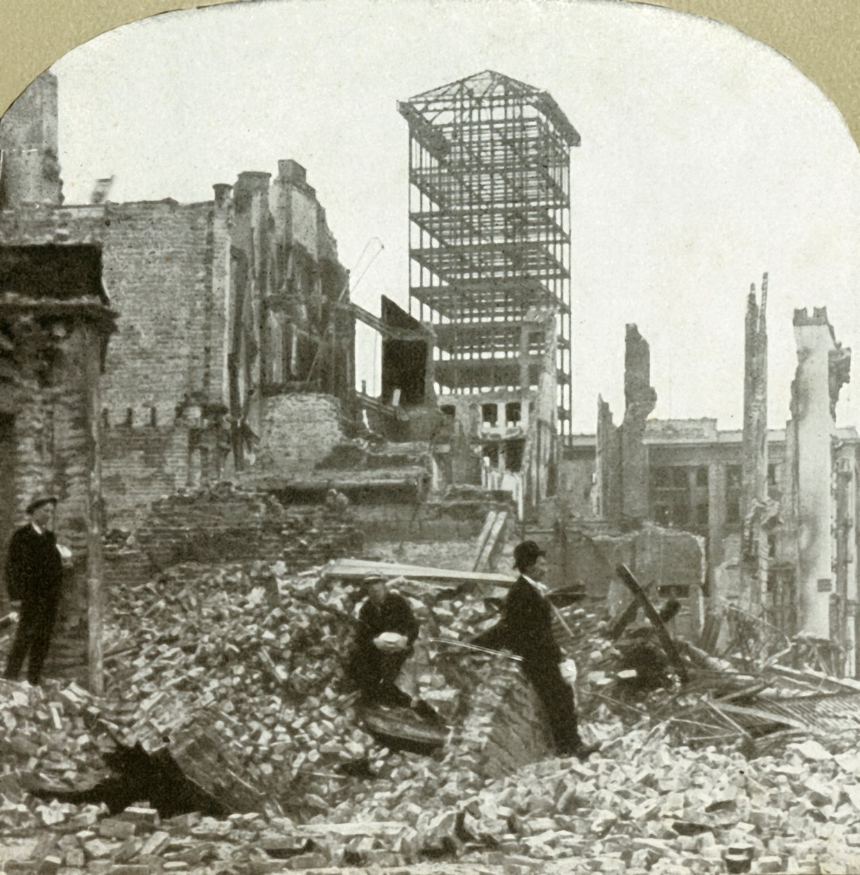 Olhando para o sul, esquina Sutter e Stockton, 1906. de Unbekannt