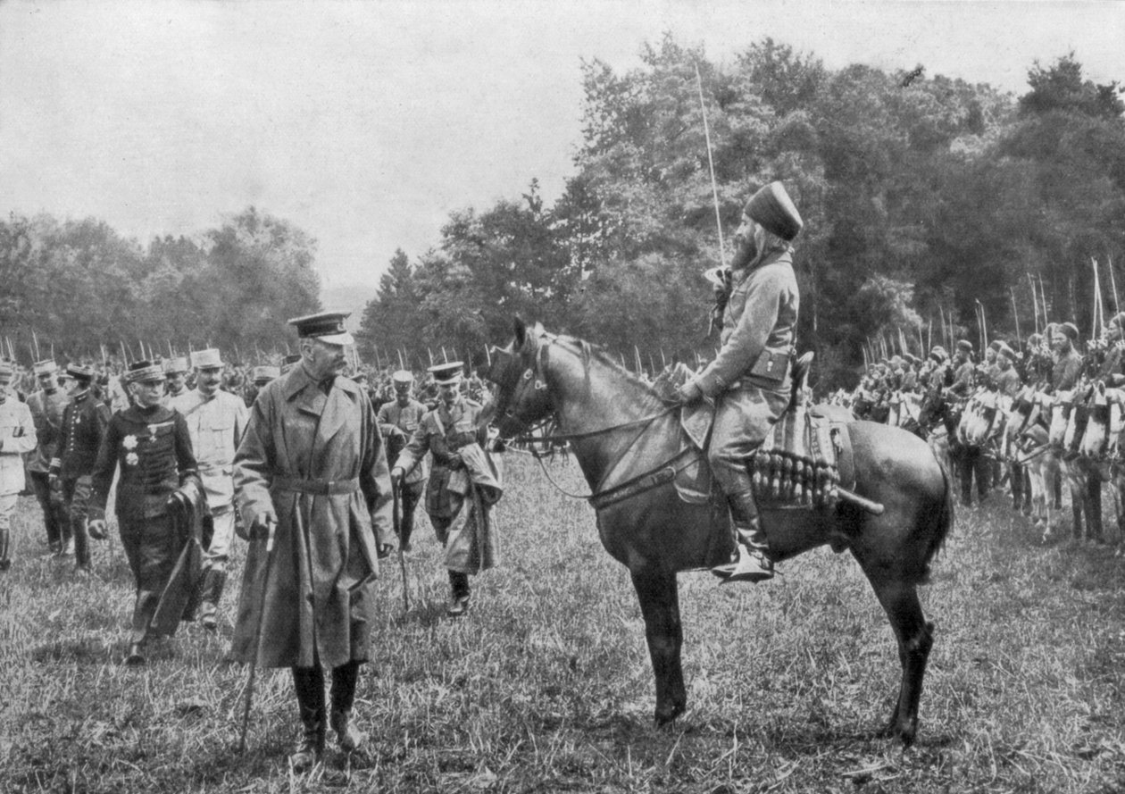 Lord Kitchener inspecionando tropas da Argélia, França, Primeira Guerra Mundial, 16 de agosto de 1915 de Unbekannt