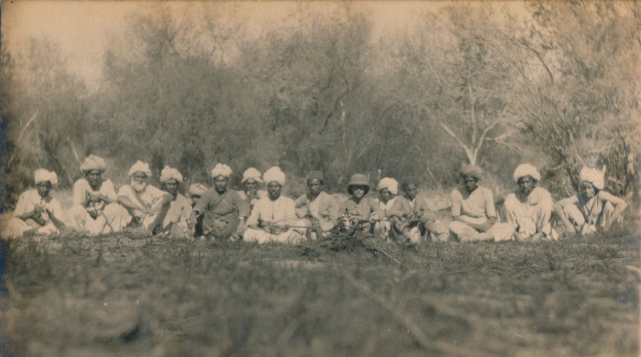 Tenente Smith & Beaters - Budhapur Tigerhunt, 1922 de Unbekannt