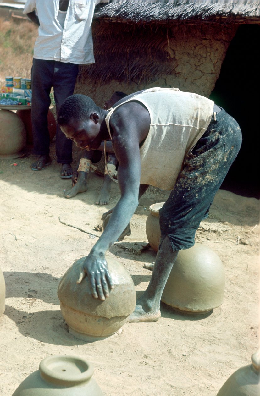 Fazendo panelas sem roda, Nigéria, c1966 de Unbekannt