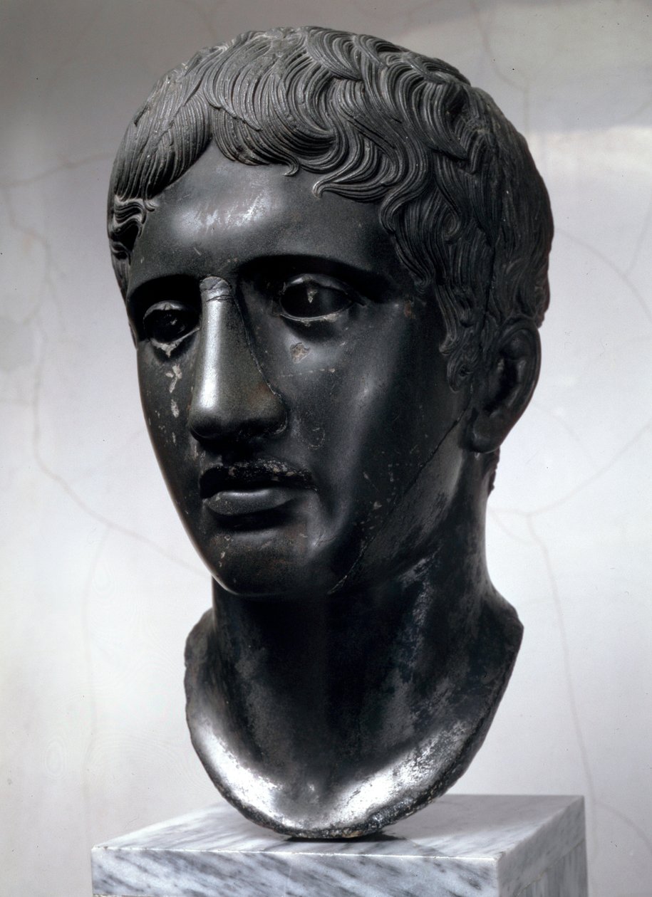 Cabeça de mármore da cópia romana de Doryphoros após original por Polykleitos, c450-c440 aC de Unbekannt