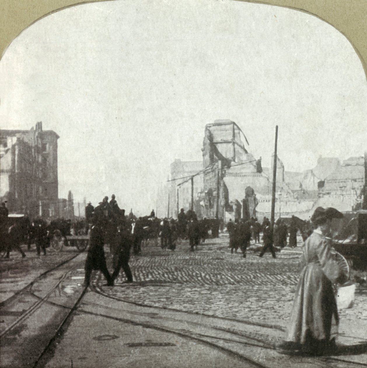Market St. da balsa - edifícios Chronicle and Call na distância, 1906. de Unbekannt