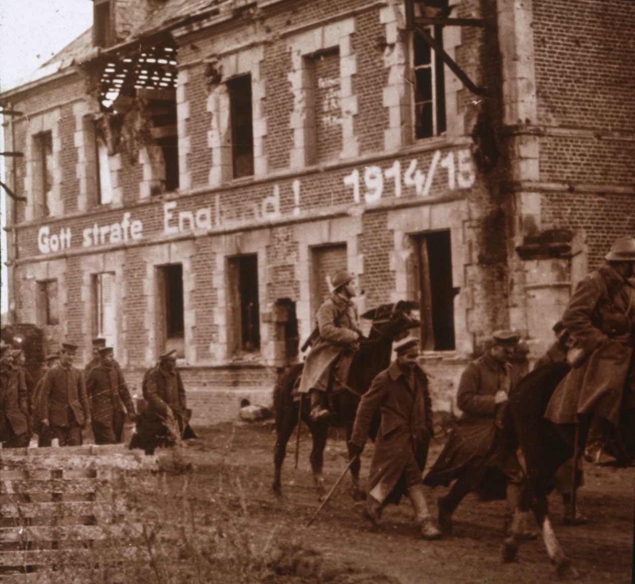 Que Deus castigue a Inglaterra, Bucy-le-Long, norte da França, c1914-c1918 de Unbekannt
