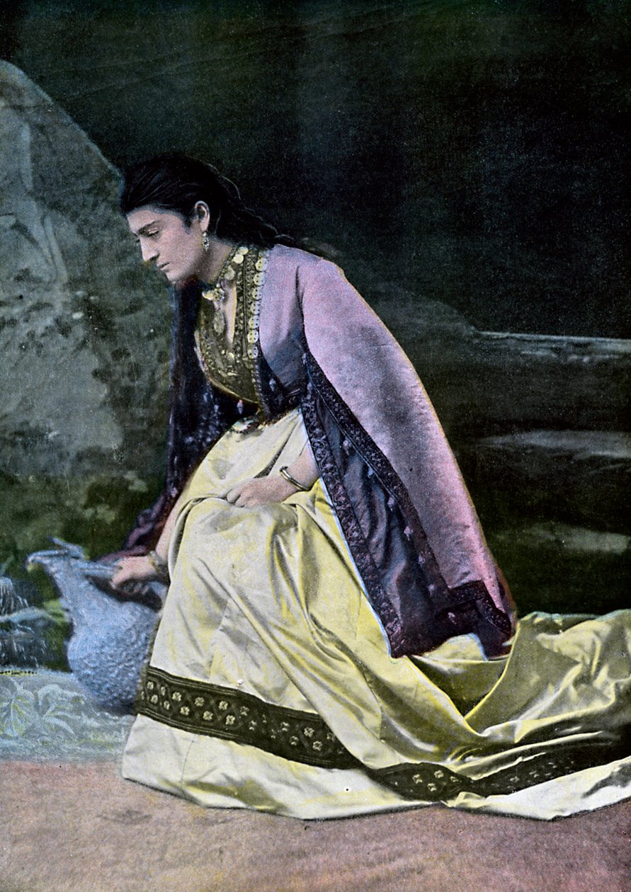 Mingrelien, mulher, colecionar água, c1890 de Unbekannt