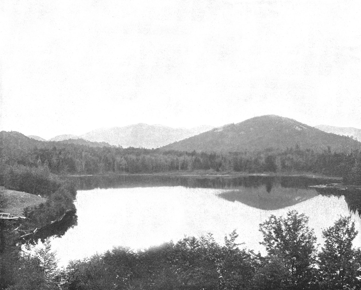 Mirror Lake, Adirondacks, Estado de Nova Iorque, EUA, c1900. de Unbekannt