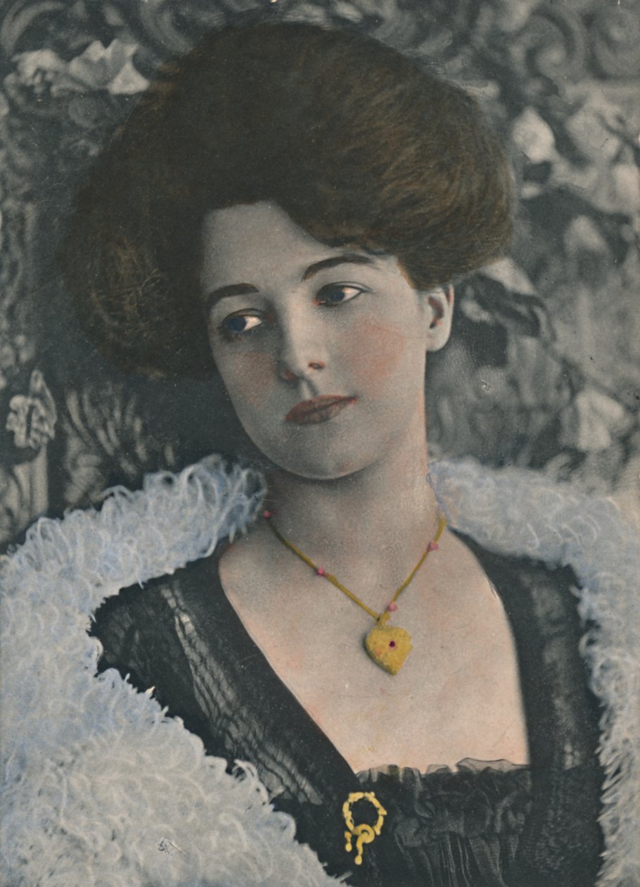 Olive May, 1886-1947, c1930. de Unbekannt