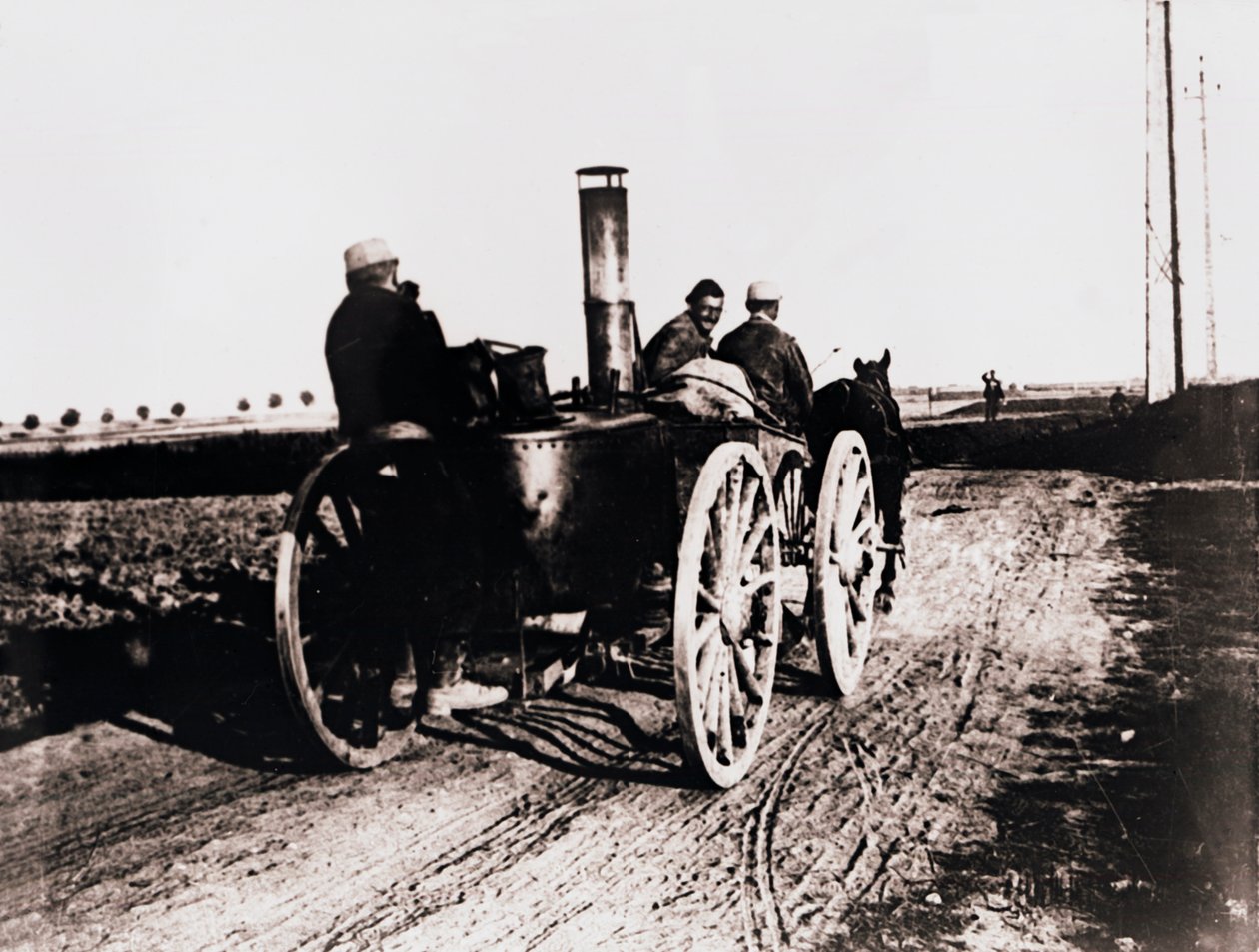 Cozinha móvel subindo a linha, c1914-c1918 de Unbekannt