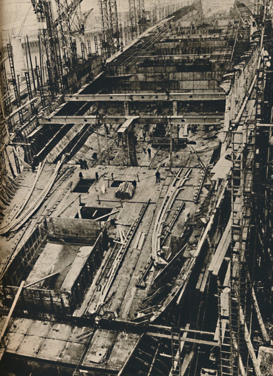Mais de 1.000 pés de comprimento. Concha da rainha Maria nos primeiros dias de construção, 1930-1934, 1936 de Unbekannt