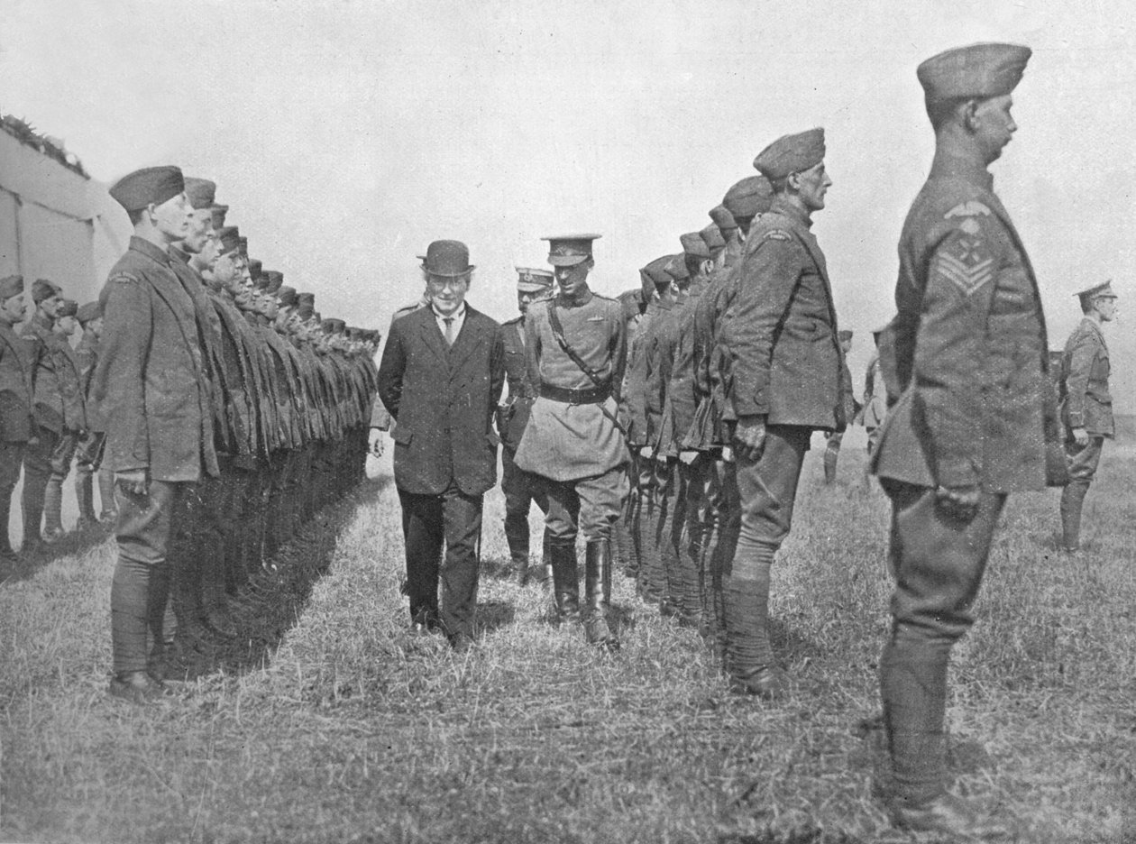 Sr. Asquith inspecionando o Royal Flying Corps, 1915 de Unbekannt
