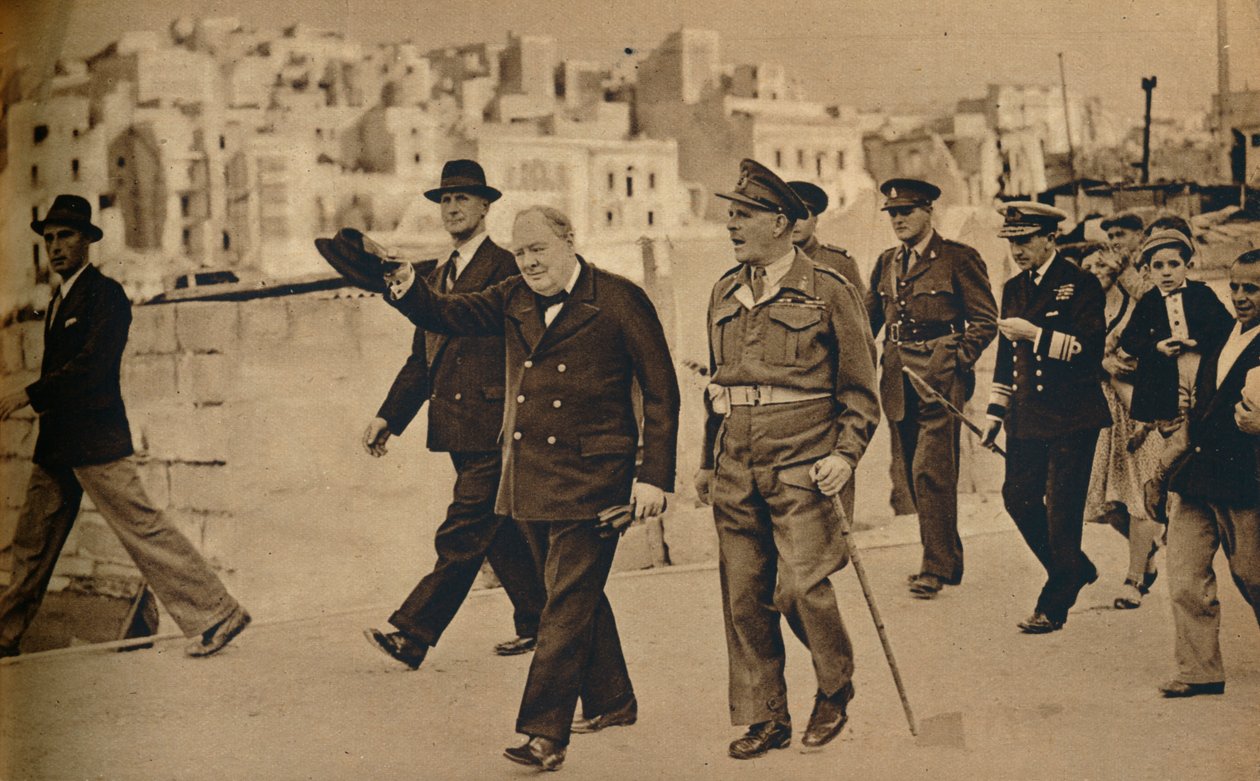 Churchill ligou para Malta, onde é visto com o marechal de campo Lord Gort, 1943-1944 de Unbekannt