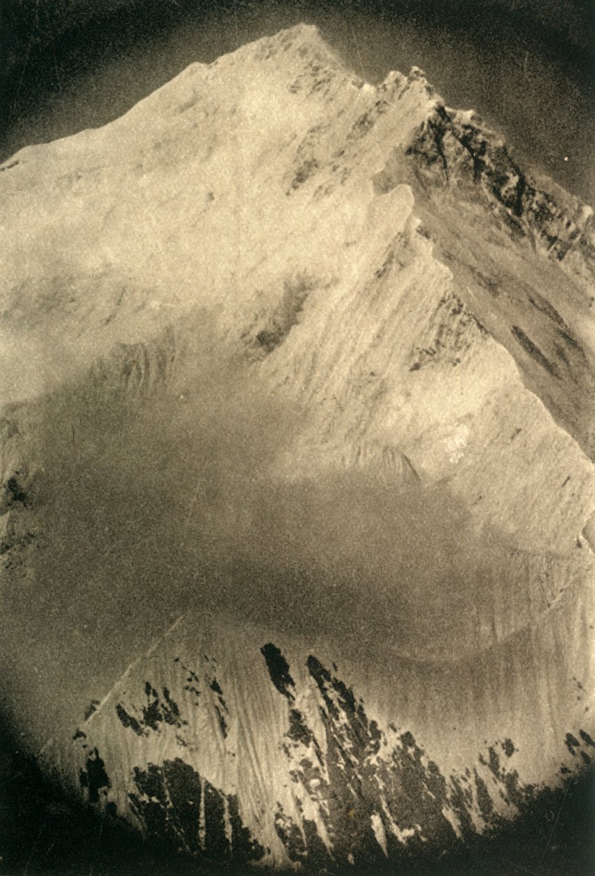 North East Ridge do Monte Everest, c1918-c1939. de Unbekannt