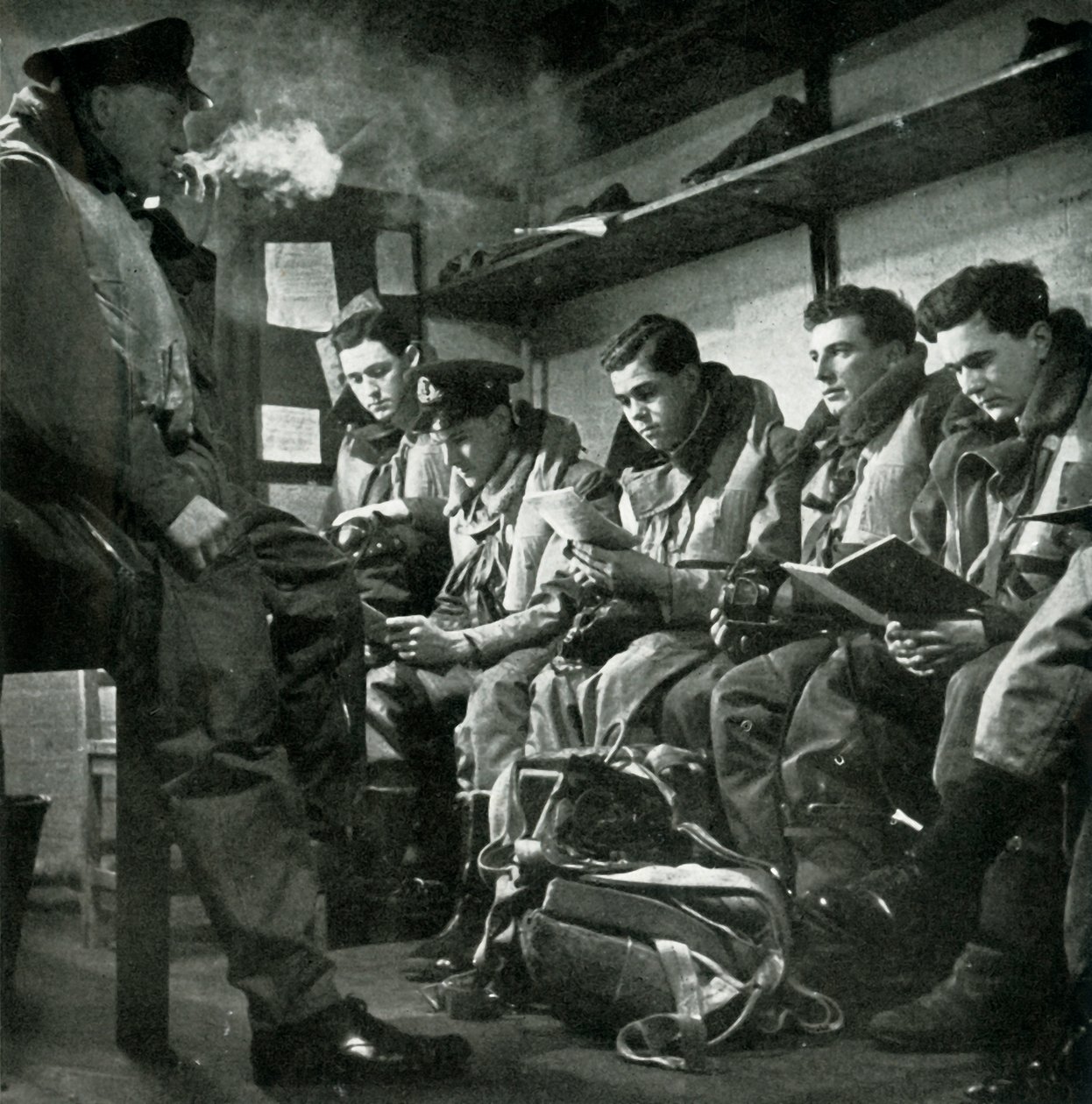 Old Hands Now - pilotos do braço da frota aérea, c1943. de Unbekannt