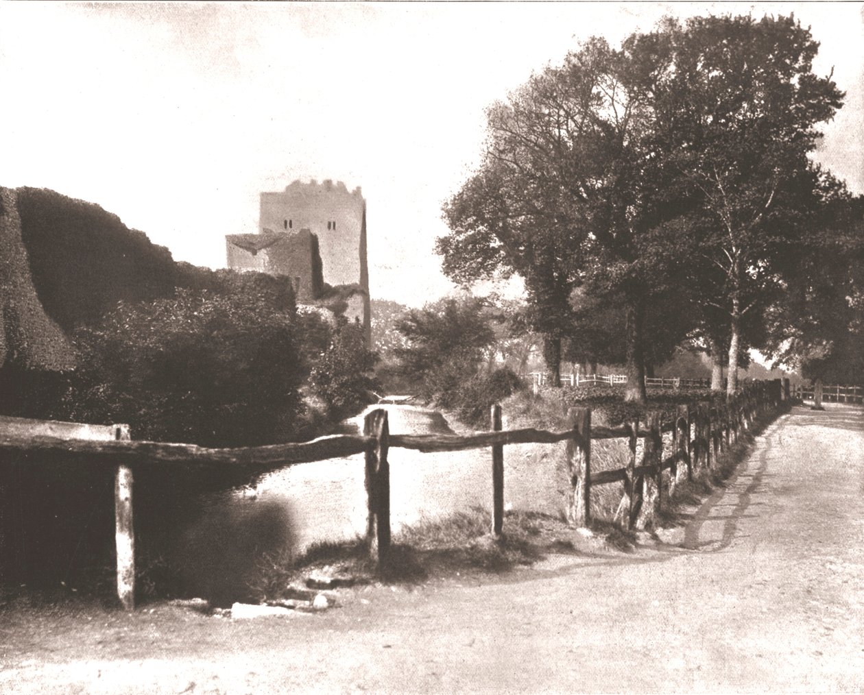 Fosso velho, castelo de Portchester, Hampshire, 1894. de Unbekannt